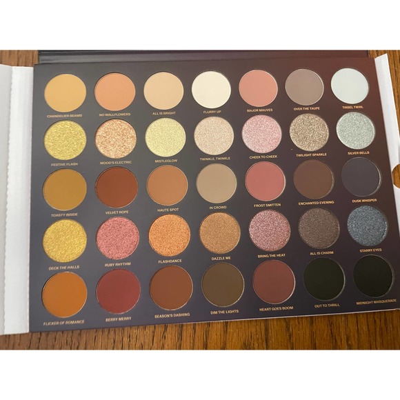 NIB Morphe 35XS No Silent Nights Eye Shadow Palette - Picture 1 of 6